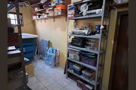 Casa à venda com 158m², 3 quartos e 3 vagas Casa à venda com 158m², 3 quartos e 3 vagasÁrea de Serviço