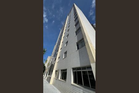Apartamento à venda com 120m², 3 quartos e 1 vagaFachada