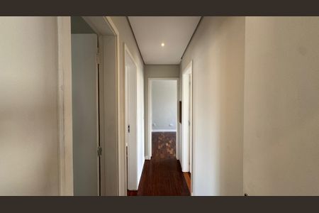 Apartamento à venda com 120m², 3 quartos e 1 vagaCorredor 