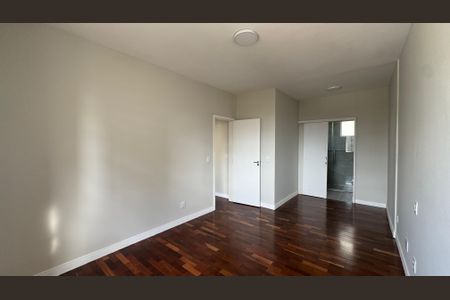Apartamento à venda com 120m², 3 quartos e 1 vagaQuarto Suíte 
