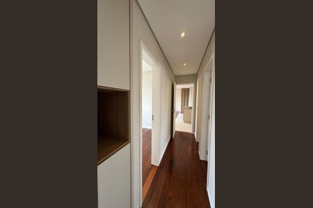 Apartamento à venda com 120m², 3 quartos e 1 vagaCorredor 