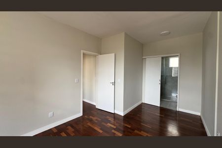 Apartamento à venda com 120m², 3 quartos e 1 vagaQuarto Suíte 