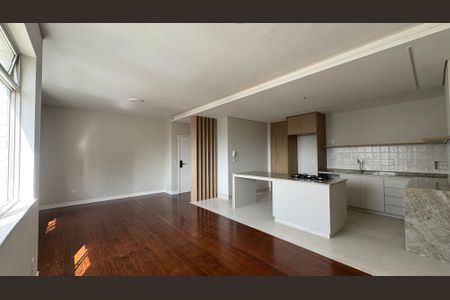 Sala  de apartamento à venda com 3 quartos, 120m² em Funcionários, Belo Horizonte