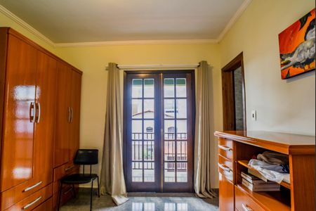 Apartamento à venda com 212m², 3 quartos e 4 vagas Apartamento à venda com 212m², 3 quartos e 4 vagasSuíte 2