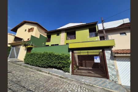 Apartamento à venda com 212m², 3 quartos e 4 vagas Apartamento à venda com 212m², 3 quartos e 4 vagasFachada