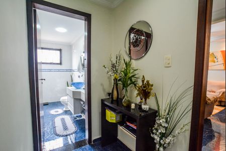 Apartamento à venda com 212m², 3 quartos e 4 vagas Apartamento à venda com 212m², 3 quartos e 4 vagasLavabo