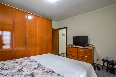 Apartamento à venda com 212m², 3 quartos e 4 vagas Apartamento à venda com 212m², 3 quartos e 4 vagasSuíte 1