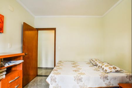 Apartamento à venda com 212m², 3 quartos e 4 vagas Apartamento à venda com 212m², 3 quartos e 4 vagasSuíte 2