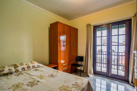 Apartamento à venda com 212m², 3 quartos e 4 vagas Apartamento à venda com 212m², 3 quartos e 4 vagasSuíte 2