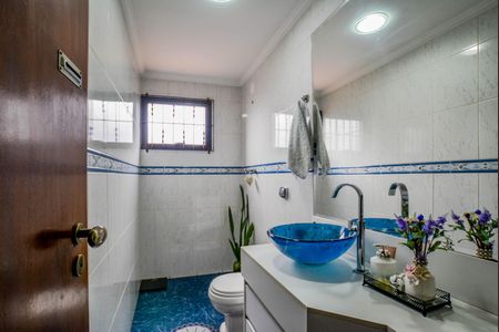 Apartamento à venda com 212m², 3 quartos e 4 vagas Apartamento à venda com 212m², 3 quartos e 4 vagasLavabo