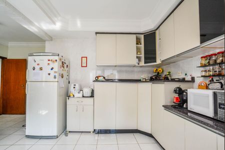 Apartamento à venda com 212m², 3 quartos e 4 vagas Apartamento à venda com 212m², 3 quartos e 4 vagasCozinha