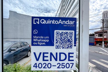 Apartamento à venda com 35m², 1 quarto e 1 vaga Apartamento à venda com 35m², 1 quarto e 1 vagaPlaquinha
