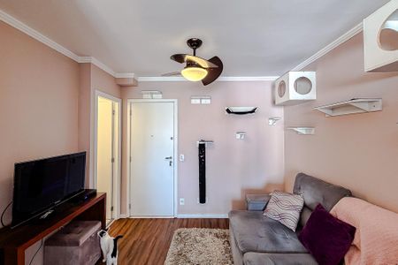Apartamento à venda com 35m², 1 quarto e 1 vaga Apartamento à venda com 35m², 1 quarto e 1 vagaSala
