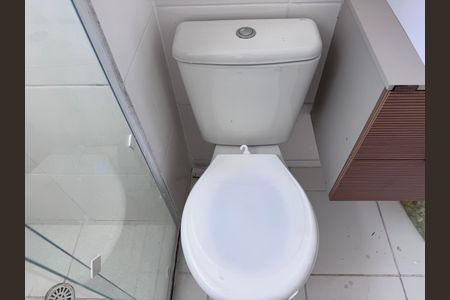 Apartamento à venda com 43m², 2 quartos e 1 vagaBanheiro Social