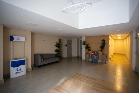 Apartamento para alugar com 75m², 2 quartos e 1 vagaHall social