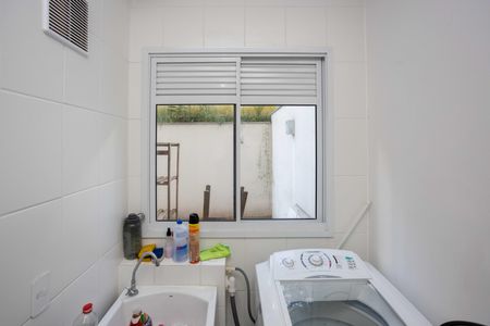 Apartamento para alugar com 75m², 2 quartos e 1 vagaÁrea de Serviço