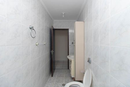 Casa para alugar com 250m², 4 quartos e 3 vagas Casa para alugar com 250m², 4 quartos e 3 vagasBanheiro da Suíte