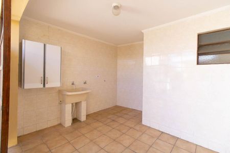 Casa para alugar com 250m², 4 quartos e 3 vagas