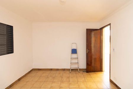 Casa para alugar com 250m², 4 quartos e 3 vagas Casa para alugar com 250m², 4 quartos e 3 vagasQuarto Suíte 2