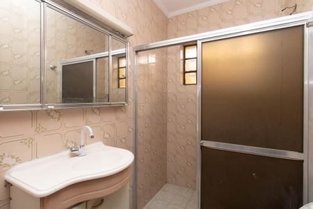 Casa para alugar com 250m², 4 quartos e 3 vagas Casa para alugar com 250m², 4 quartos e 3 vagasBanheiro Social