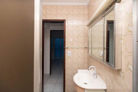 Casa para alugar com 250m², 4 quartos e 3 vagas Casa para alugar com 250m², 4 quartos e 3 vagasBanheiro Social