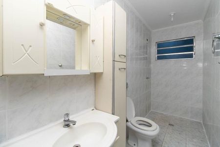 Casa para alugar com 250m², 4 quartos e 3 vagas Casa para alugar com 250m², 4 quartos e 3 vagasBanheiro da Suíte