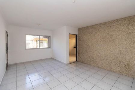 Sala de casa para alugar com 4 quartos, 250m² em Jardim Daysy, São Paulo