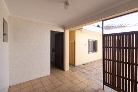 Casa para alugar com 250m², 4 quartos e 3 vagas