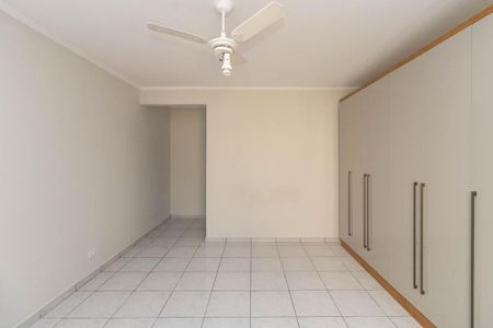 Casa para alugar com 250m², 4 quartos e 3 vagas Casa para alugar com 250m², 4 quartos e 3 vagasQuarto Suíte
