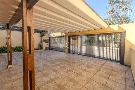 Casa para alugar com 250m², 4 quartos e 3 vagas Casa para alugar com 250m², 4 quartos e 3 vagasGaragem