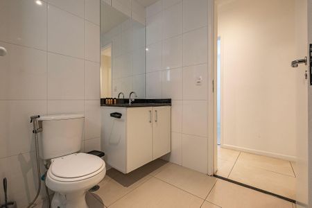 Apartamento para alugar com 59m², 2 quartos e sem vagaBanheiro