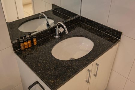 Apartamento para alugar com 59m², 2 quartos e sem vaga Apartamento para alugar com 59m², 2 quartos e sem vagaBanheiro