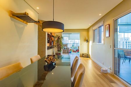 Apartamento à venda com 117m², 2 quartos e 2 vagas