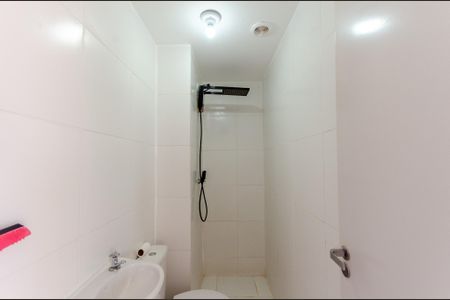 Apartamento para alugar com 32m², 2 quartos e sem vaga Apartamento para alugar com 32m², 2 quartos e sem vagaBanheiro