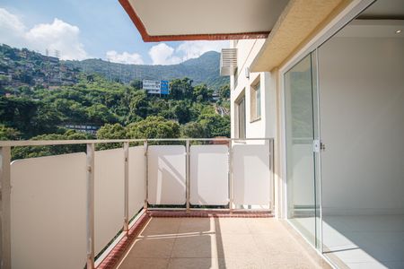 Sala Varanda de apartamento à venda com 3 quartos, 110m² em Tijuca, Rio de Janeiro