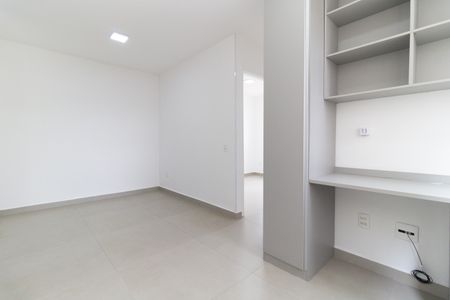 Sala de apartamento para alugar com 2 quartos, 42m² em Vila Cristalia, São Paulo