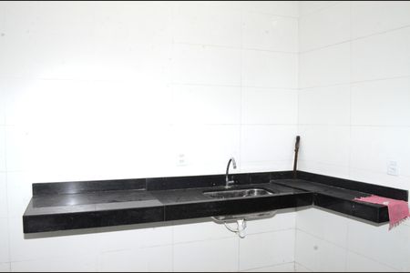 Casa à venda com 180m², 2 quartos e 2 vagasCozinha