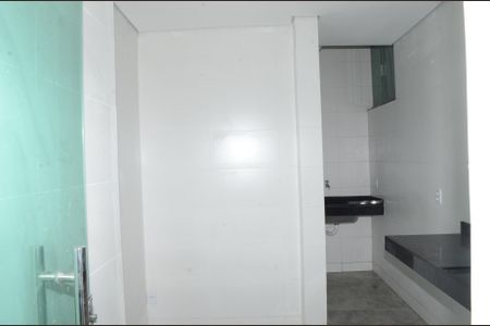 Casa à venda com 180m², 2 quartos e 2 vagasCozinha