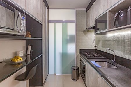Apartamento à venda com 48m², 2 quartos e 1 vagaCozinha