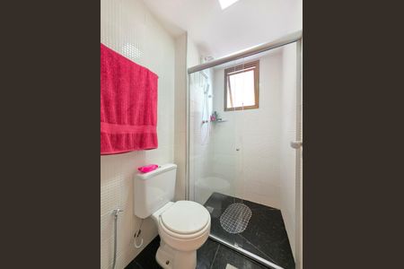 Apartamento à venda com 84m², 3 quartos e 2 vagasBanheiro Social 