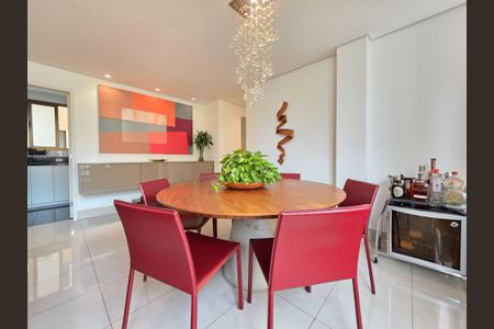 Apartamento à venda com 84m², 3 quartos e 2 vagasSala 