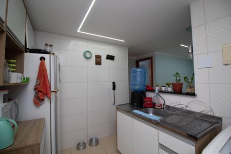 Apartamento para alugar com 40m², 2 quartos e 1 vaga Apartamento para alugar com 40m², 2 quartos e 1 vagaCozinha e Área de Serviço