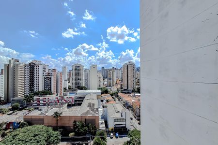 Apartamento à venda com 198m², 3 quartos e 2 vagas Apartamento à venda com 198m², 3 quartos e 2 vagasVista do Quarto 2