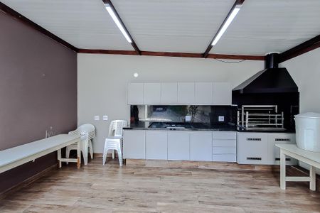 Apartamento à venda com 198m², 3 quartos e 2 vagas Apartamento à venda com 198m², 3 quartos e 2 vagasÁrea comum - Churrasqueira