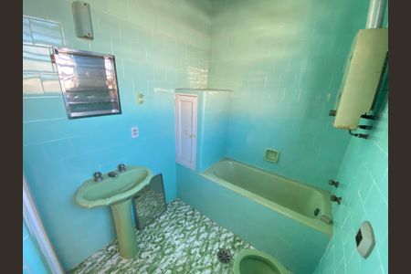 Apartamento à venda com 70m², 2 quartos e sem vagaBanheiro