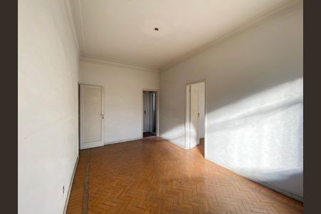 Apartamento à venda com 70m², 2 quartos e sem vagaSala