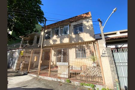 Apartamento à venda com 70m², 2 quartos e sem vagaFachada