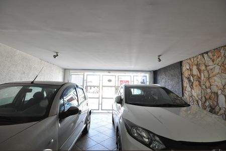 Casa à venda com 650m², 3 quartos e 4 vagasGaragem