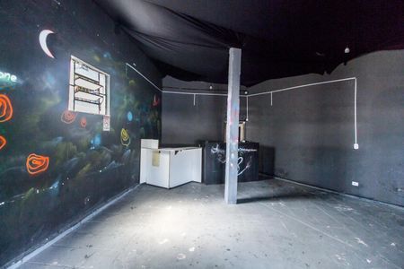 Sala  de casa para alugar com 1 quarto, 16m² em Jardim Silveira, Barueri