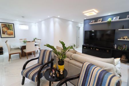 Apartamento à venda com 83m², 2 quartos e 2 vagasSala